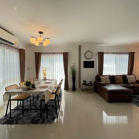 Annahome89/63@Latkrabang Bangkok Exterior photo