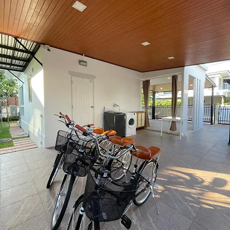 Annahome89/63@Latkrabang Bangkok Exterior photo